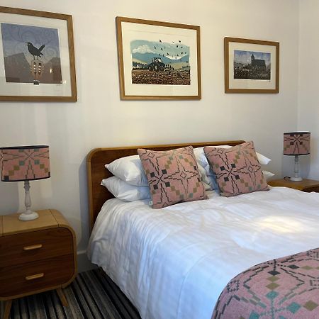 Llety Brynawel Guest House Pennal Esterno foto